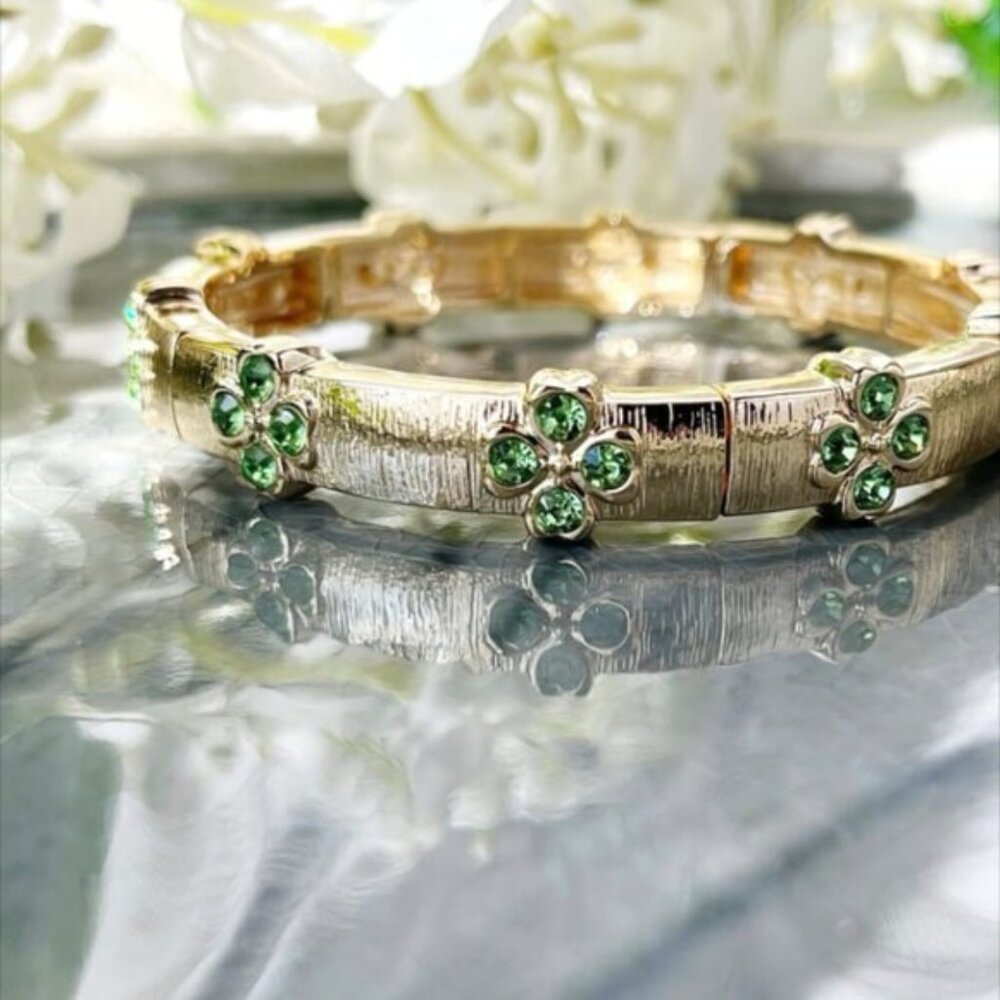 Park Lane LUCKY DAY Bracelet Stretch Shamrock St Patrick’s Day Clover Bangle NWT